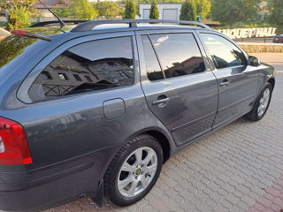 Skoda Octavia foto 2