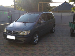 Opel Zafira foto 5