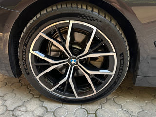 BMW 5 Series foto 11