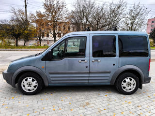 Ford Tourneo Connect foto 4