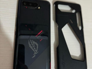 Asus Rog Phone 5 512/18 foto 4