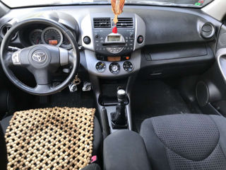 Toyota Rav 4 foto 11