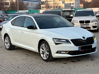 Skoda Superb foto 5