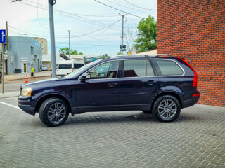 Volvo XC90 фото 1