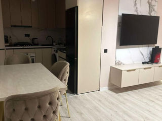 Apartament cu 2 camere, 66 m², Buiucani, Chișinău foto 3