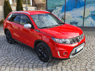 Suzuki Vitara foto 1