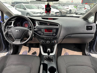 KIA Ceed foto 8