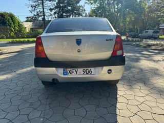 Dacia Logan foto 1