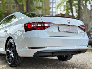 Skoda Superb foto 5