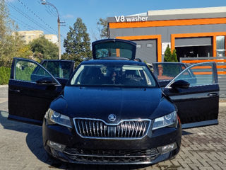 Skoda Superb foto 3