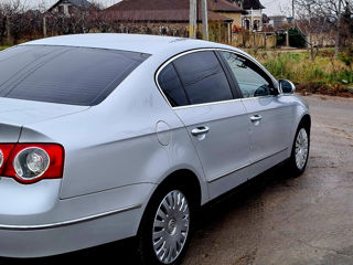 Volkswagen Passat foto 4