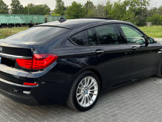 BMW 5 Series foto 4