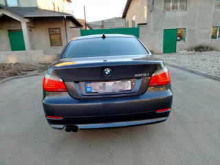 BMW 5 Series foto 5