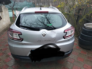 Renault Megane foto 2