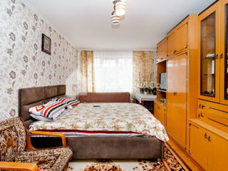 Apartament cu 4 camere, 112 m², Botanica, Chișinău foto 8