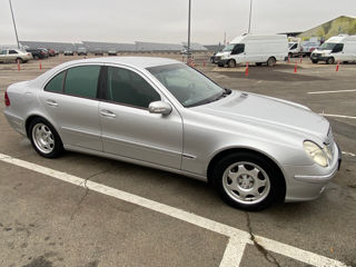 Mercedes E-Class foto 7