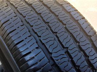 235 / 60 / R17 -     Kumho 90% foto 4