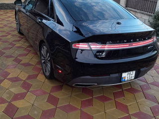 Lincoln MKZ foto 2