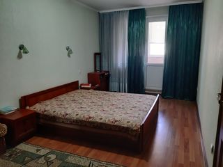 Se vinde apartament cu 3 camere separate, bd. C. Negruzzi, sect. Centru! foto 5