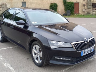 Skoda Superb foto 2