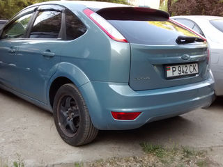 Ford Focus foto 2