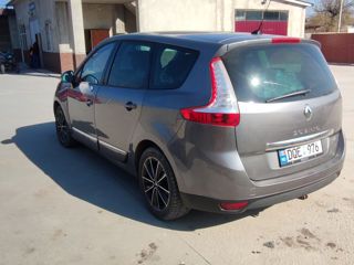 Renault Grand Scenic foto 10