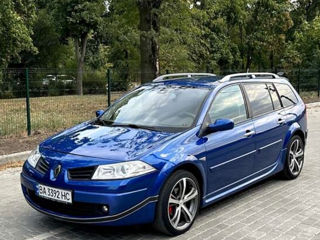 Renault Megane foto 2