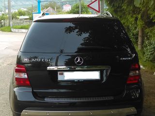 Mercedes ML Class foto 3