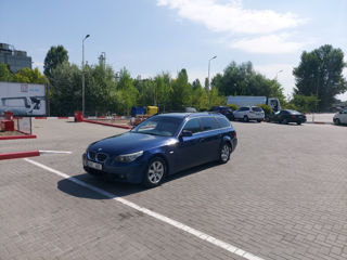 BMW 5 Series foto 5