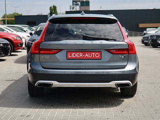 Volvo V90 Cross Country foto 5