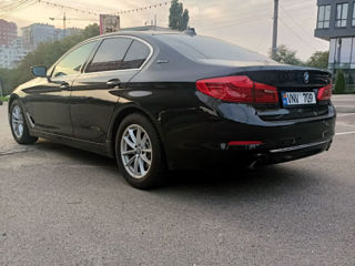 BMW 5 Series foto 5