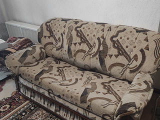 Canapea,divan(se desface)