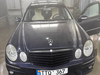 Mercedes E-Class foto 1