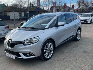 Renault Grand Scenic foto 2