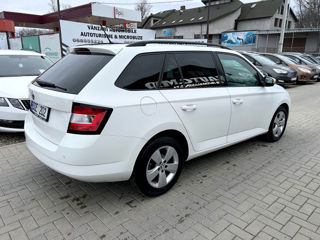 Skoda Fabia foto 3