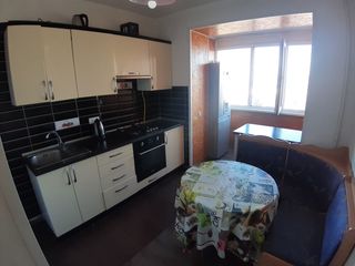 Apartament cu 4 camere, 85 m², Botanica, Chișinău foto 8