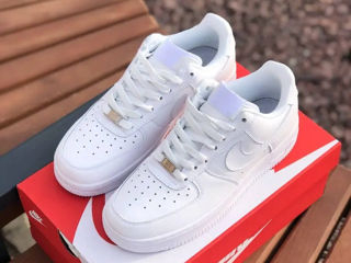 Nike air force white classic originally piele foto 2