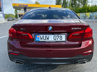 BMW 5 Series foto 4