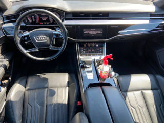 Audi A8 foto 11