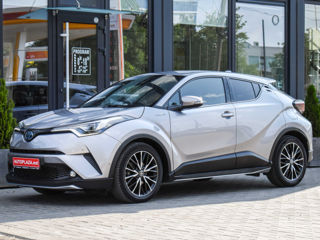 Toyota C-HR foto 1