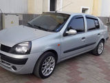 Renault Clio foto 4