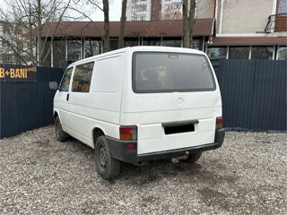 Volkswagen Transporter foto 3