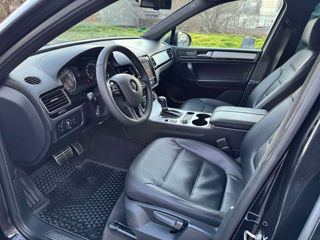 Volkswagen Touareg foto 8