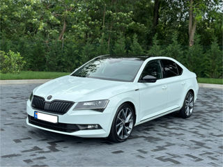 Skoda Superb foto 6