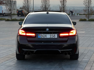 BMW 5 Series foto 5