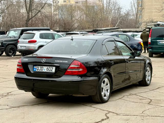 Mercedes E-Class foto 3