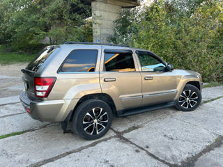 Jeep Grand Cherokee foto 5