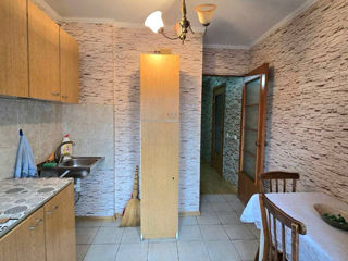 Apartament cu 2 camere, 50 m², Centru, Chișinău foto 5