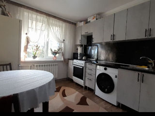 Apartament cu 3 camere, 42 m², BAM, Bălți foto 2