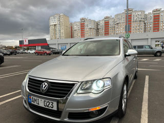 Volkswagen Passat foto 2